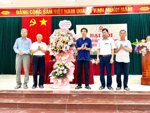 HỘI NẠN NHÂN CHẤT ĐỘC DA CAM XÃ PHÚ PHƯƠNG TỔ CHỨC THÀNH CÔNG ĐẠI HỘI NHIỆM KỲ 2023 - 2028