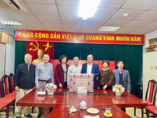 LÃNH ĐẠO SỞ LAO ĐỘNG THƯƠNG BINH VÀ XÃ HỘI THĂM, CHÚC TẾT THƯỜNG TRỰC HỘỊ NẠN NHÂN CHẤT ĐỘC DA CAM/DIOXIN THÀNH PHỐ