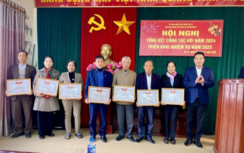 HUYỆN HỘI BA VÌ TỔNG KẾT HOẠT ĐỘNG CÔNG TÁC HỘI NĂM 2024, TRIỂN KHAI NHIỆM VỤ CÔNG TÁC HỘI NĂM 2025